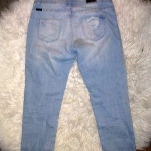 refuge | Jeans | Ripped Boyfriend Jeans 